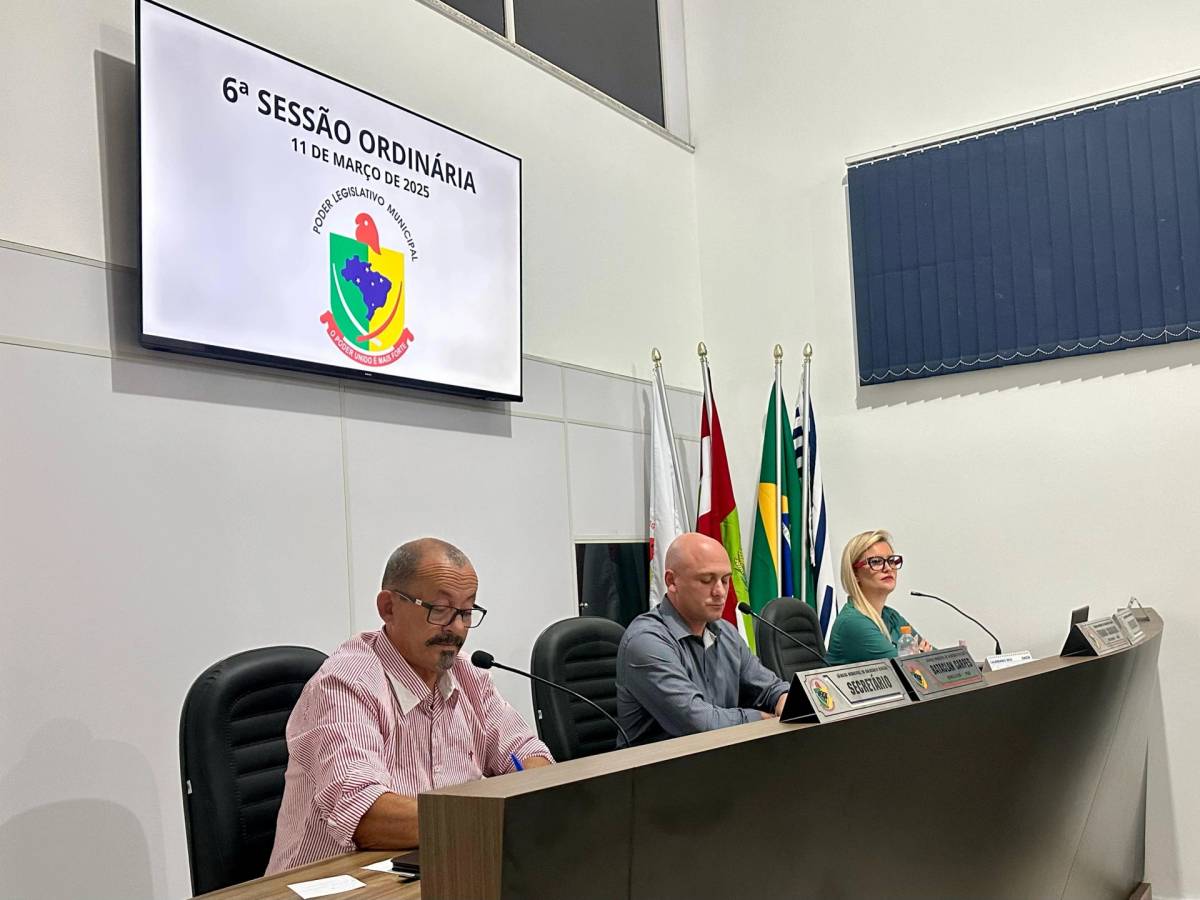 Vereadores de Balneário Rincão homenageiam policiais militares e equipe campeã do Praião 2025 — foto 3