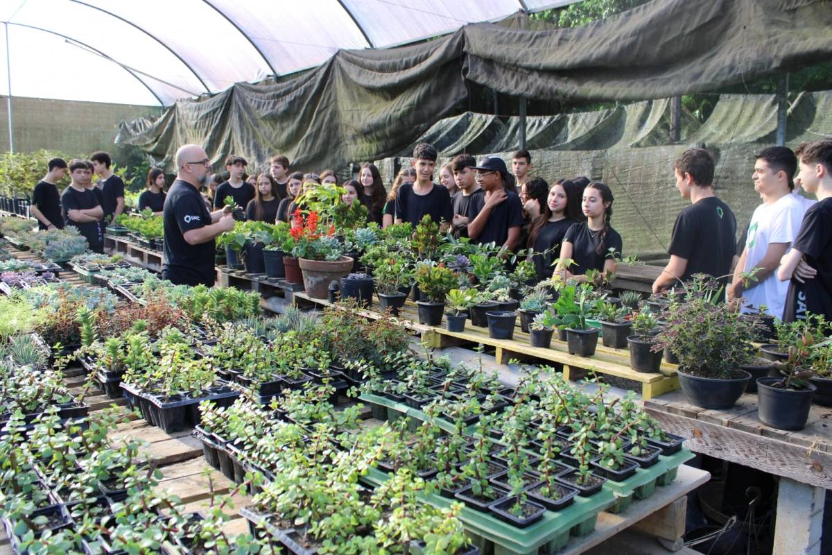 Projeto de compostagem estimula consciência ambiental e criação de soluções sustentáveis para resíduos — foto 1