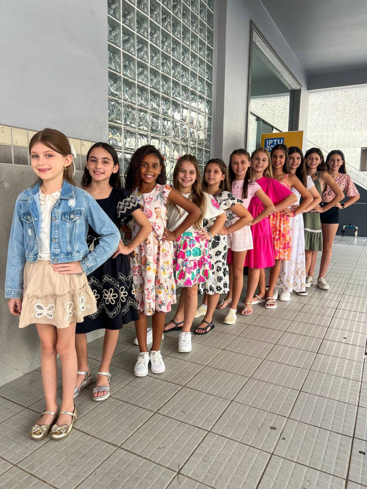 Candidatas à corte da Festa do Colono de Siderópolis se preparam para concurso — foto 1
