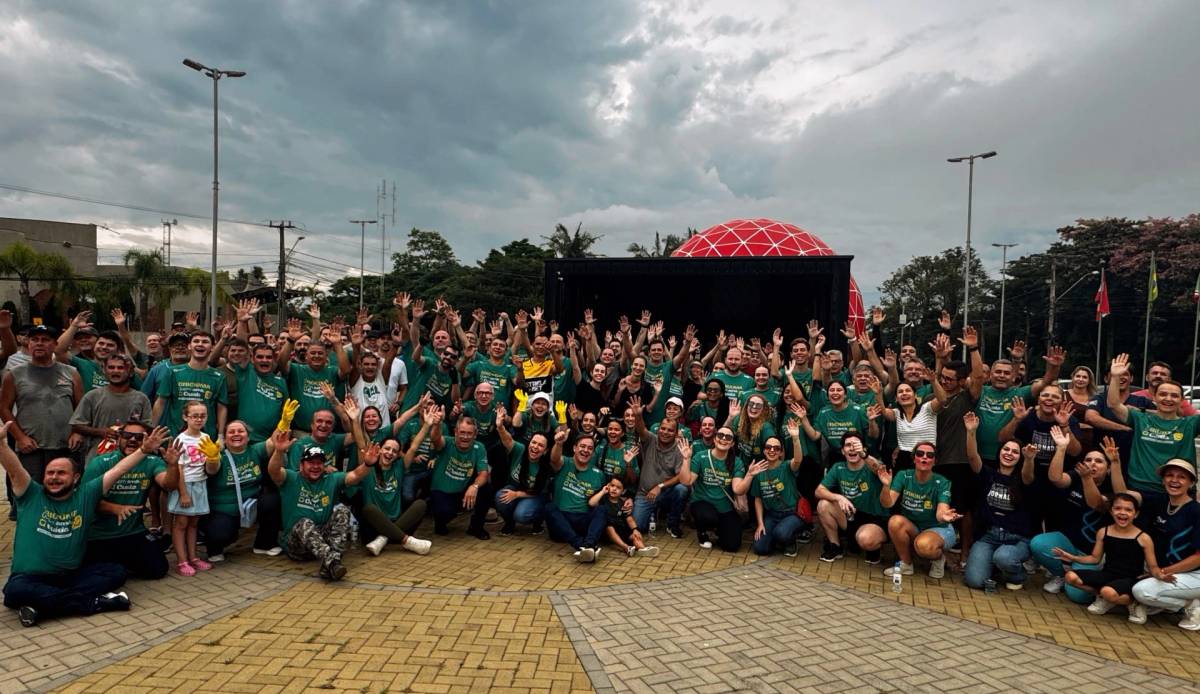 Governo de Criciúma realiza mutirão de limpeza no Morro Cechinel — foto 6