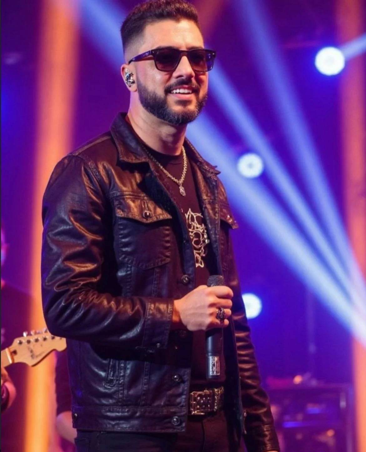 Em carreira solo, cantor Breno planeja novo momento e pretende gravar DVD — foto 1