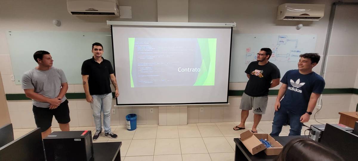 Alunos da UniSatc criam sistema que ajuda a conservar vacinas com tecnologia digital — foto 1