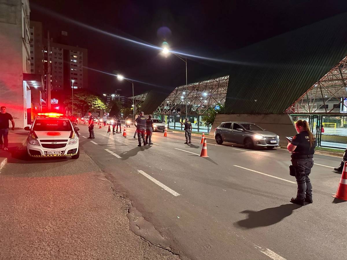 Superintendência de Trânsito realiza fiscalização de motos com escapamento irregular em Criciúma — foto 2