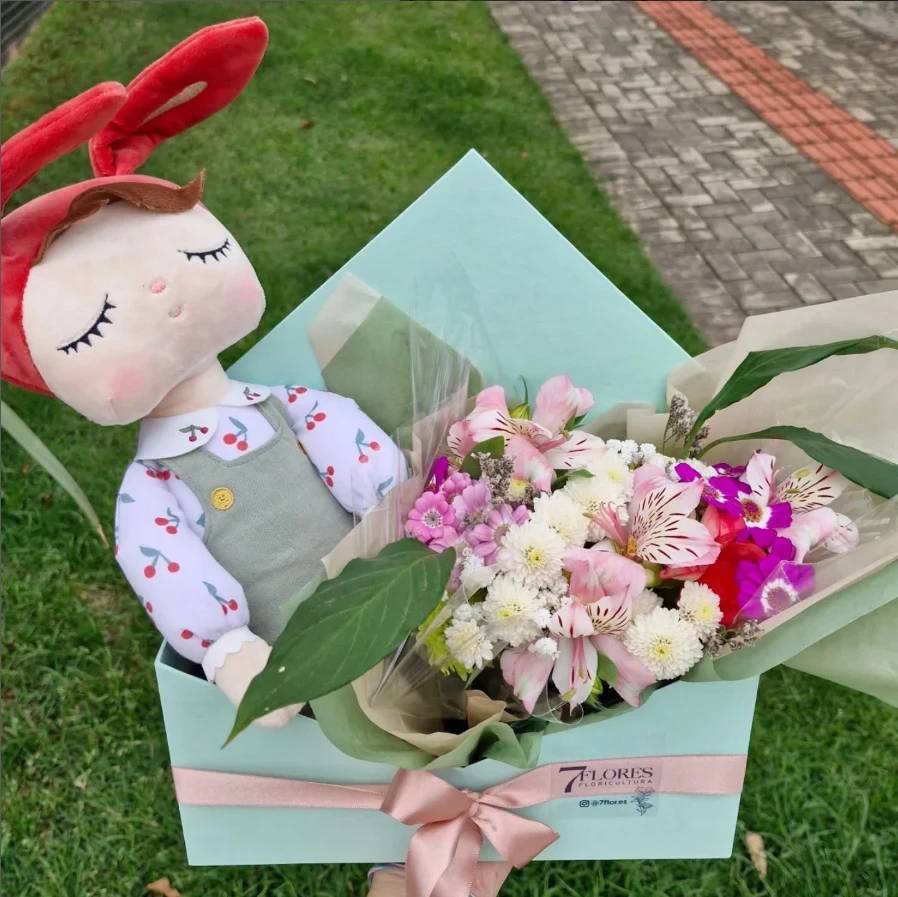 7 Flores: A floricultura que transforma sentimentos em presentes inesquecíveis — foto 1