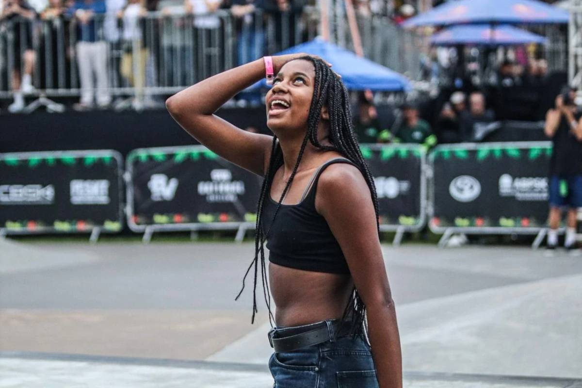 Vídeo: Maria Almeida esbanja talento e simpatia no STU em Criciúma — foto 2