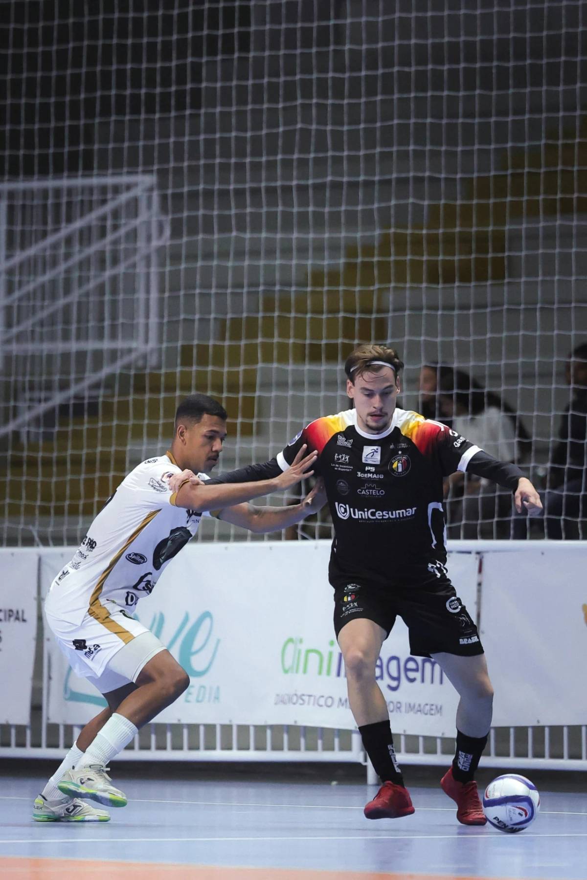 Criciúma Futsal goleia o Blumenau e sobe na tabela da Série Ouro — foto 2