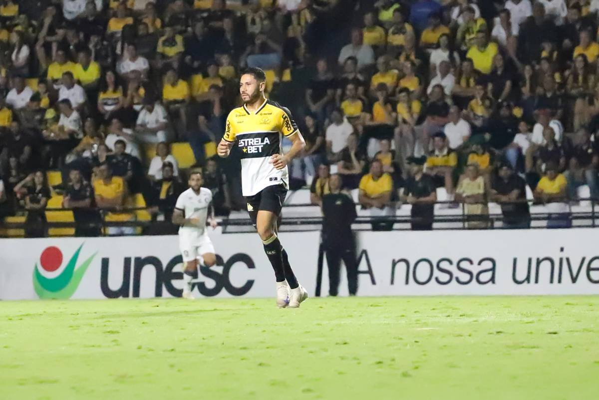 Criciúma vacila no fim e cede empate ao Remo nos acréscimos — foto 28