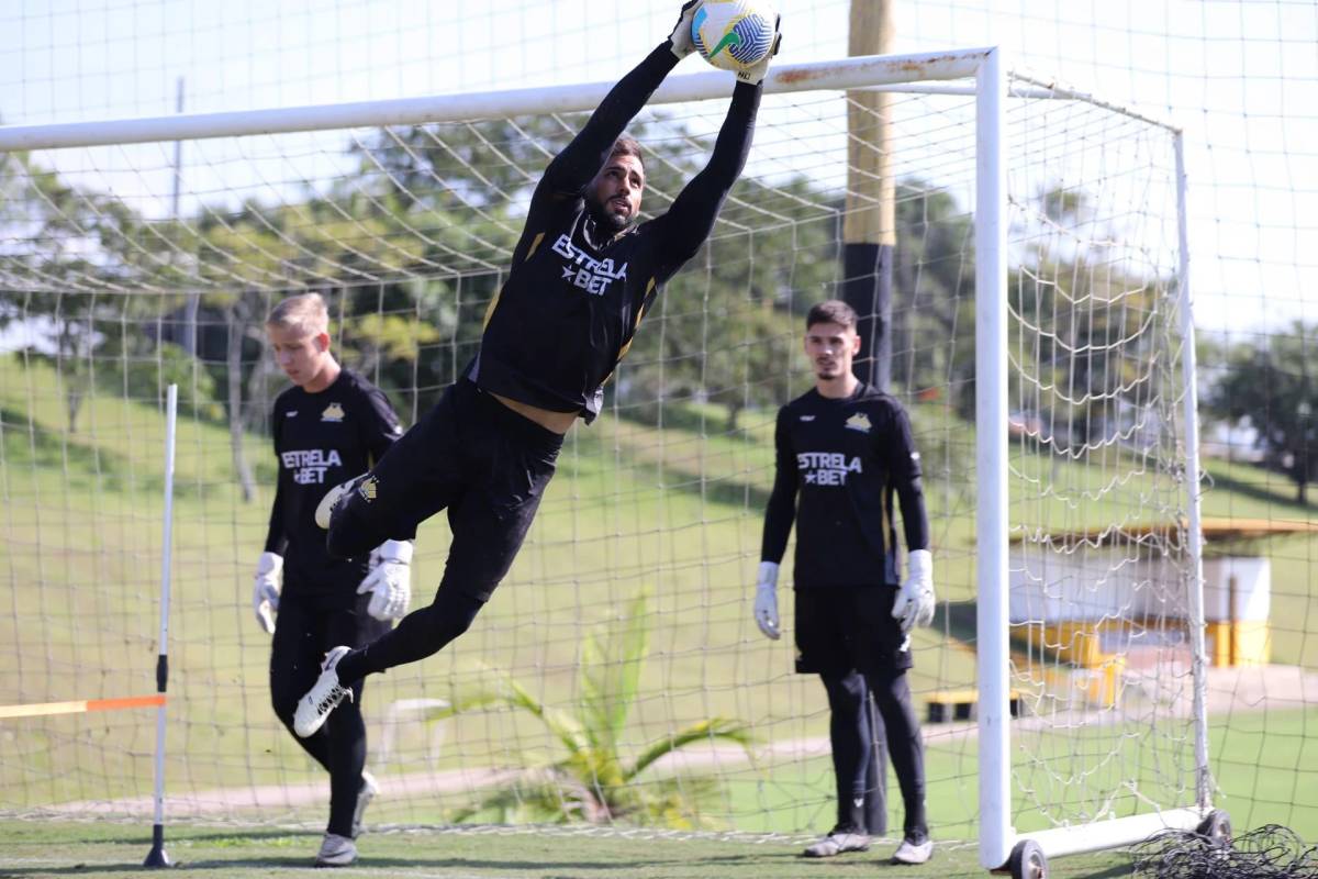 Criciúma retorna aos treinos com foco na Copa do Brasil — foto 1