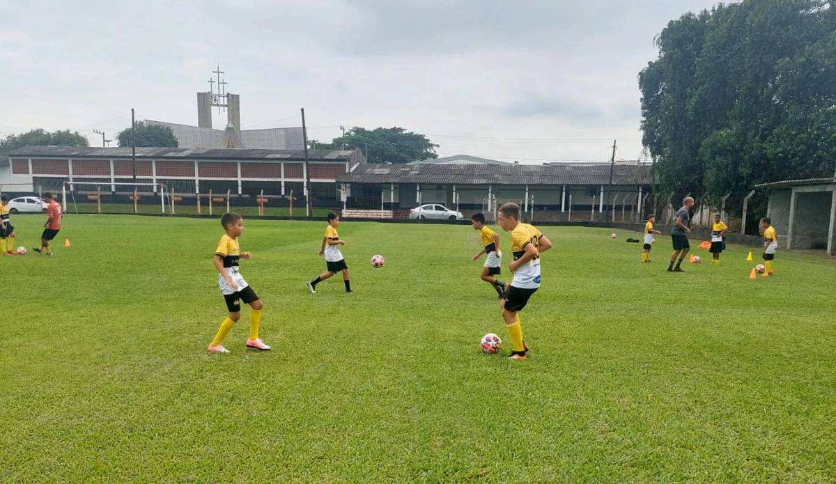 Projeto Sementes para o Futuro: vagas abertas para futebol e jiu-jítsu — foto 1
