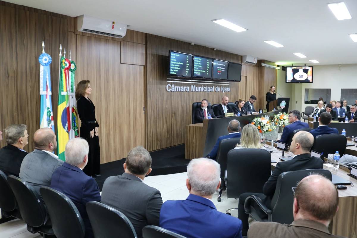 Legislativo içarense entrega Medalha do Mérito Empresarial Zefiro Giassi — foto 4