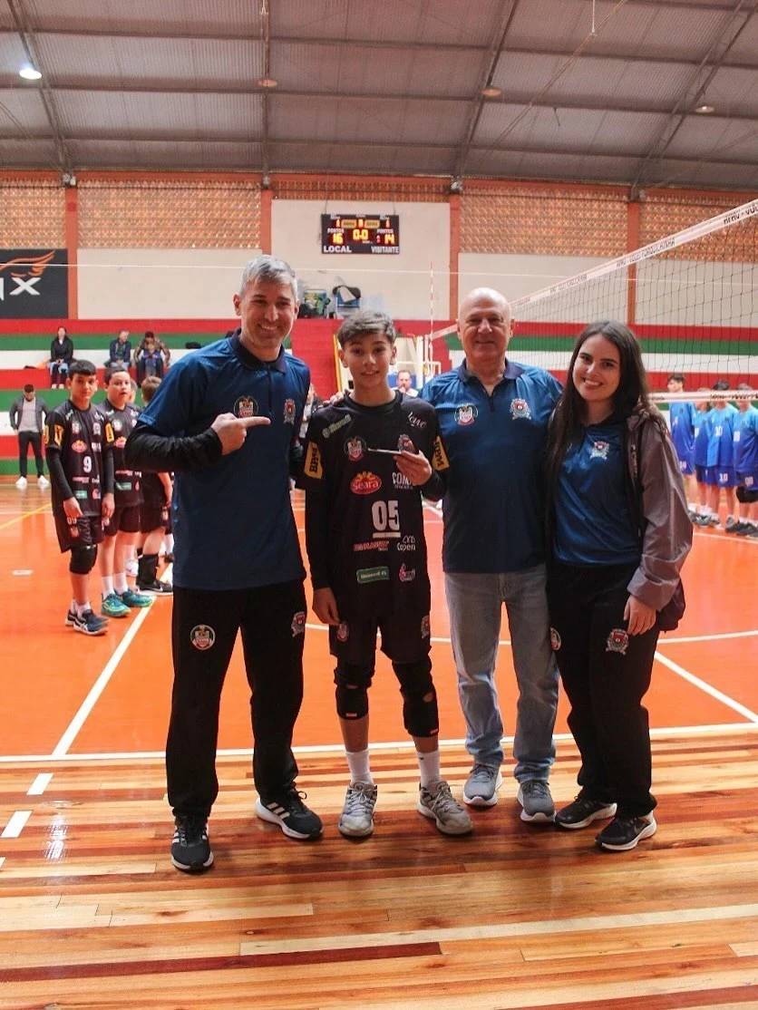 Vôlei de Forquilhinha conquista etapas do Estadual e Liga de SC — foto 1