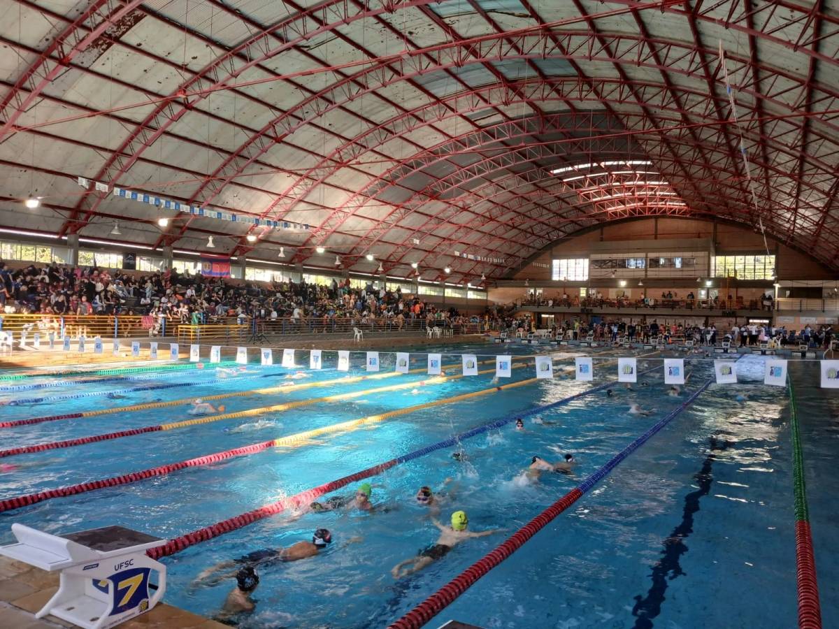 Nadadores de Criciúma conquistam cinco medalhas no Estadual — foto 8
