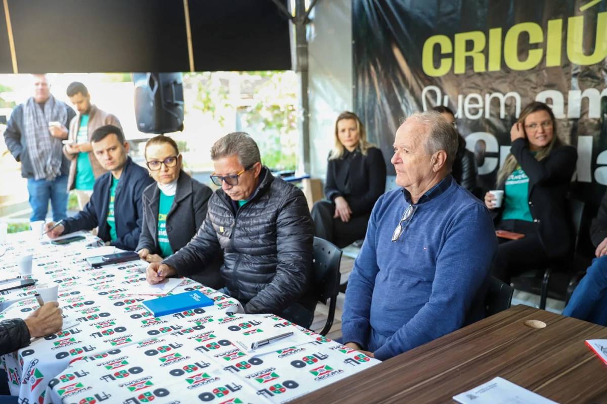 Gabinete Itinerante leva serviços e escuta ativa para o Distrito do Rio Maina em Criciúma — foto 1