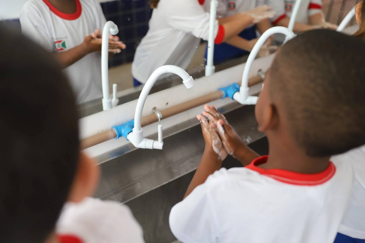 Escolas Municipais de Criciúma participam de atividade pedagógica sobre prevenção à gripe — foto 3