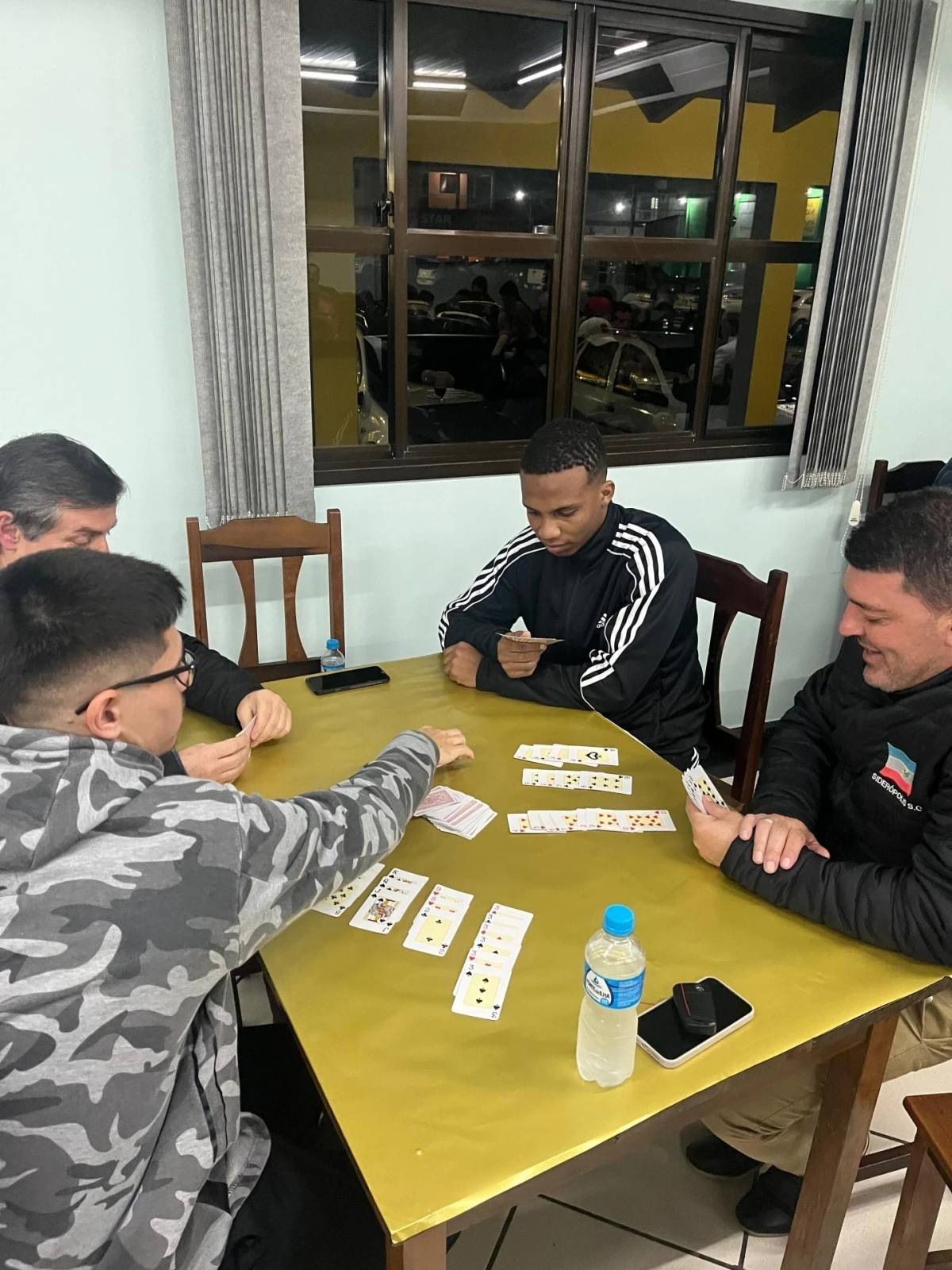 Campeonato Municipal de Canastra Masculina reúne 44 duplas em Siderópolis — foto 3