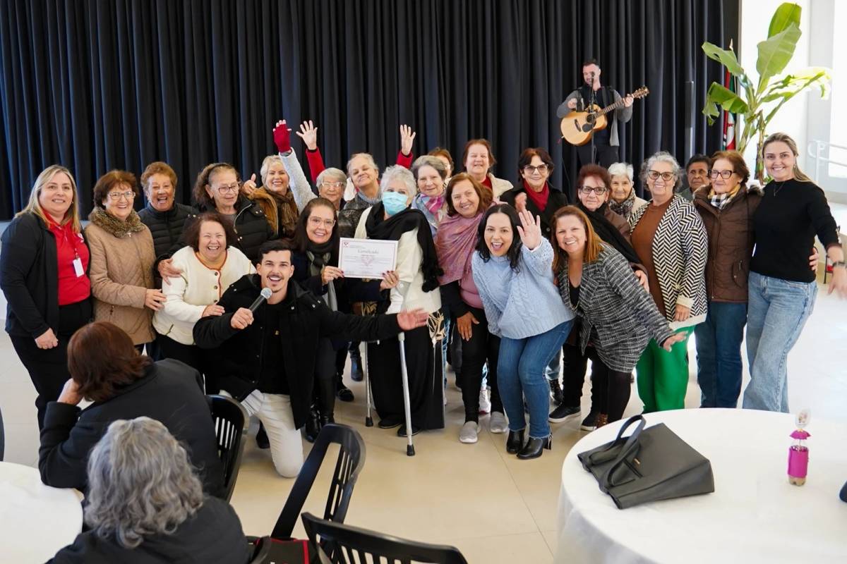 Gincana Centenário: idosos celebram encerramento da gincana de arrecadação com recorde de alimentos — foto 2