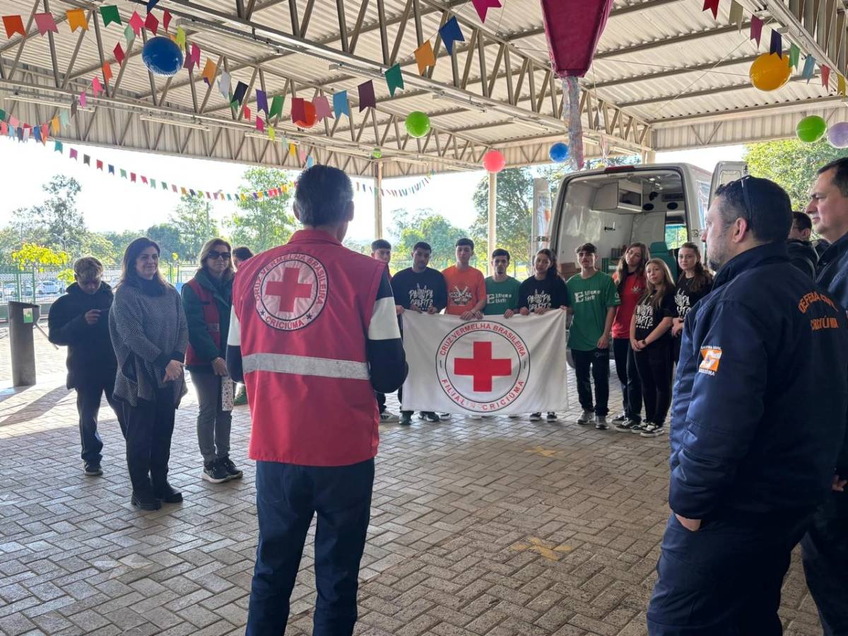 Gincana dos Cursos Técnicos da Satc arrecada mais de uma tonelada de alimentos para famílias vulneráveis — foto 3