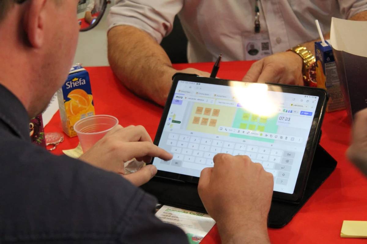 Primeiro Lab Social da Abadeus dá início à construção do 5° Fórum da instituição — foto 25
