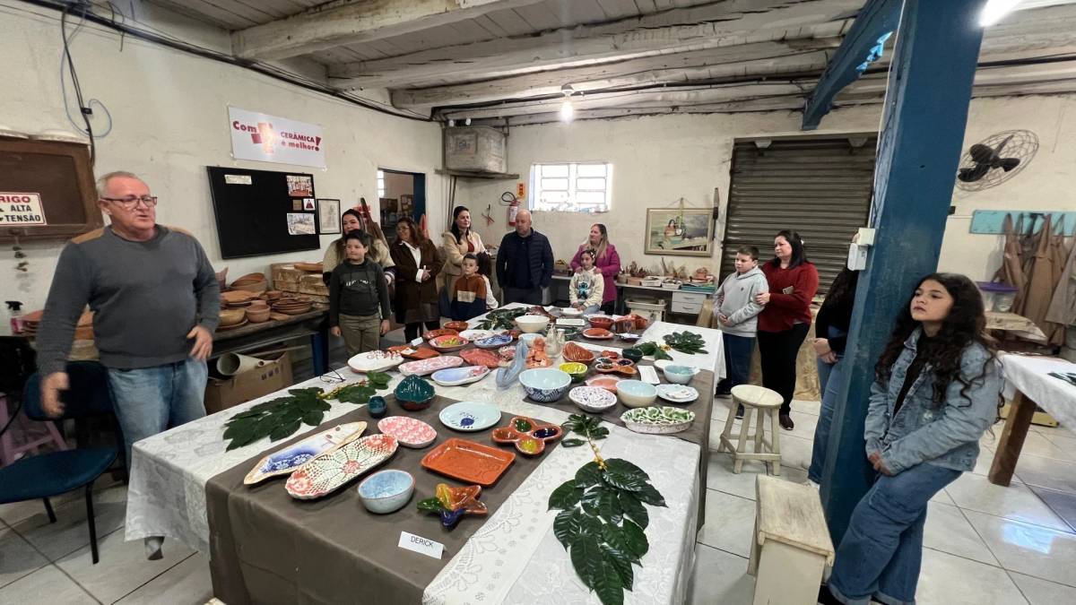 Curso resgata tradição da cerâmica e forma nova geração de pequenos artistas — foto 2