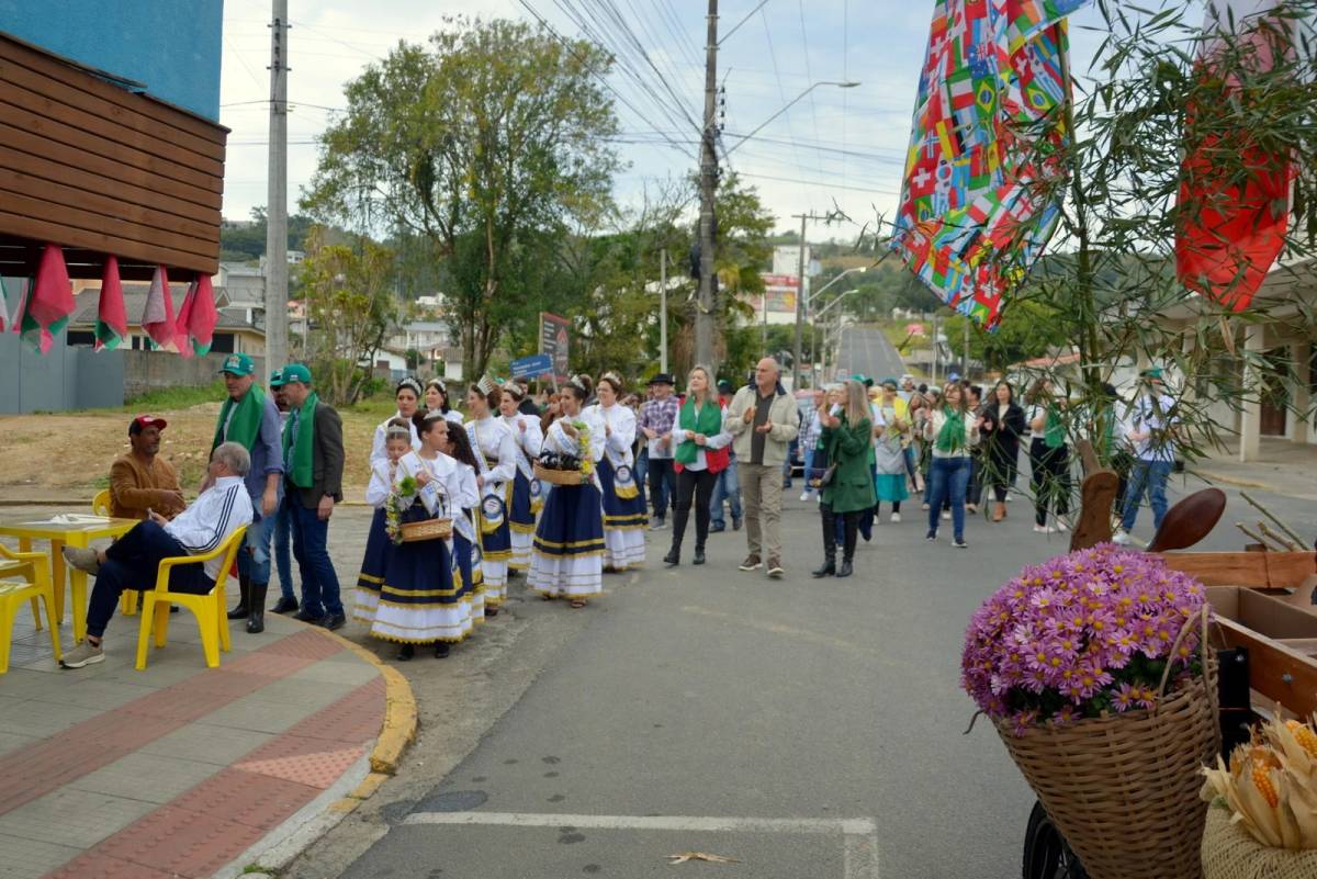 Celebrações da Festa do Colono iniciam em Siderópolis — foto 6