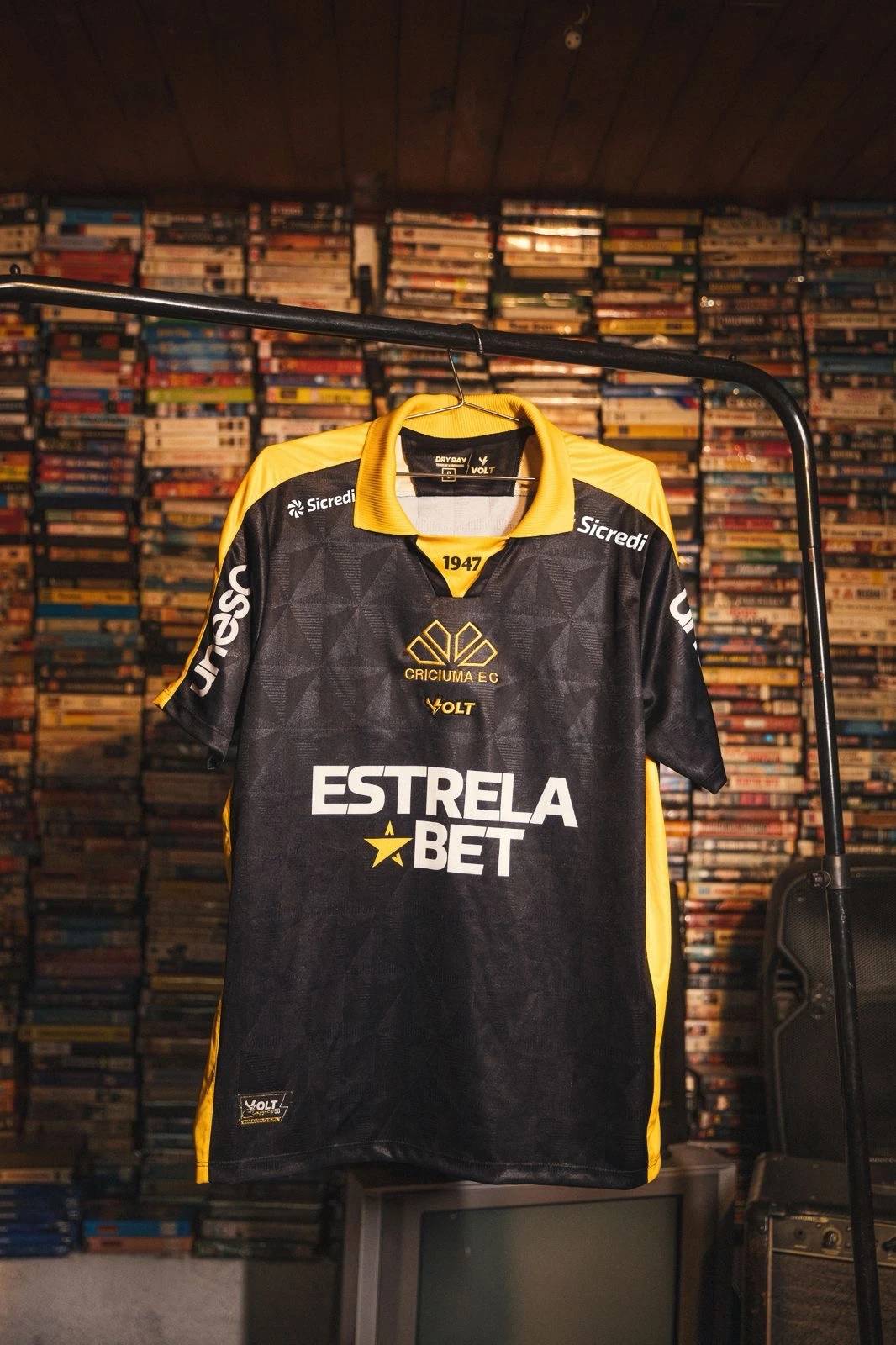 Tigre anos 90: Criciúma apresenta novo uniforme com referências urbanas e nostálgicas — foto 3
