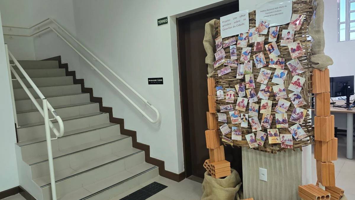 Paço Municipal de Morro da Fumaça recebe exposição artística de educandos da Apae fumacense — foto 6