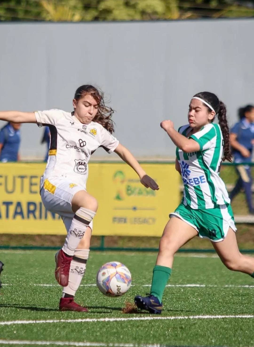 Meninas Carvoeiras vencem segunda disputa na Copa SC Sub-15 — foto 2