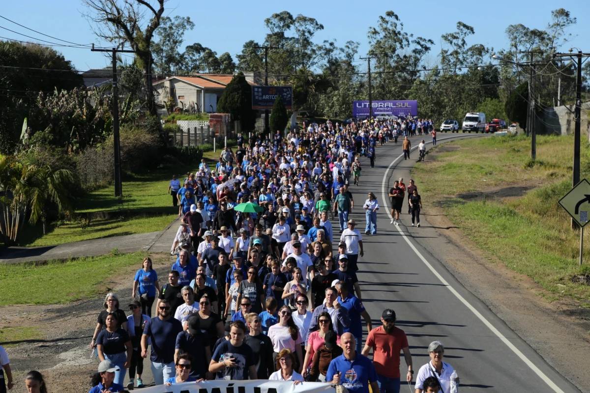 Diocese de Criciúma realiza tradicional Caminhada Vocacional — foto 2