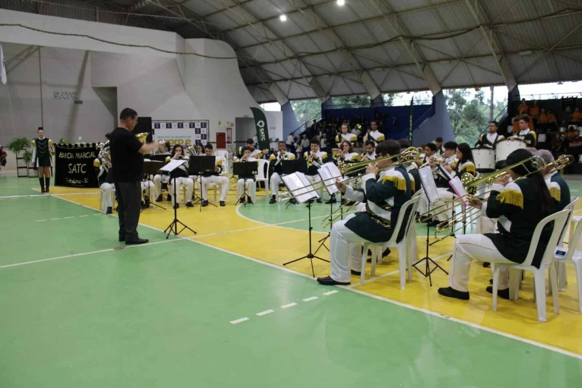 Vídeo: Banda Marcial Satc celebra 60 anos de história e tradição em Criciúma — foto 3