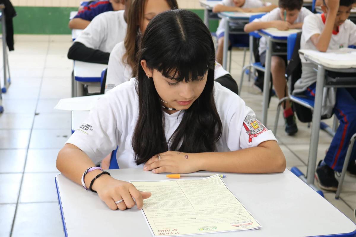 Estudantes realizam segunda prova do Prêmio Acic de Língua Portuguesa — foto 2
