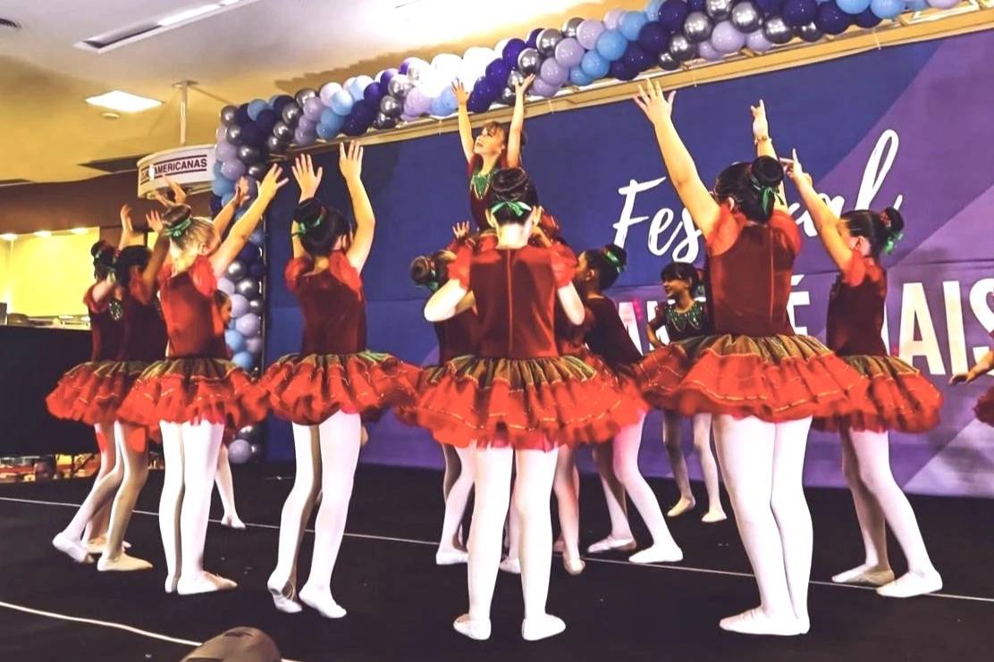 Shopping de Criciúma recebe espetáculo ‘Quem Dança é Mais Feliz’ — foto 1