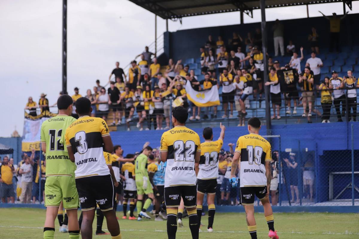Veja os gols da vitória do Criciúma sobre o Tubarão — foto 1