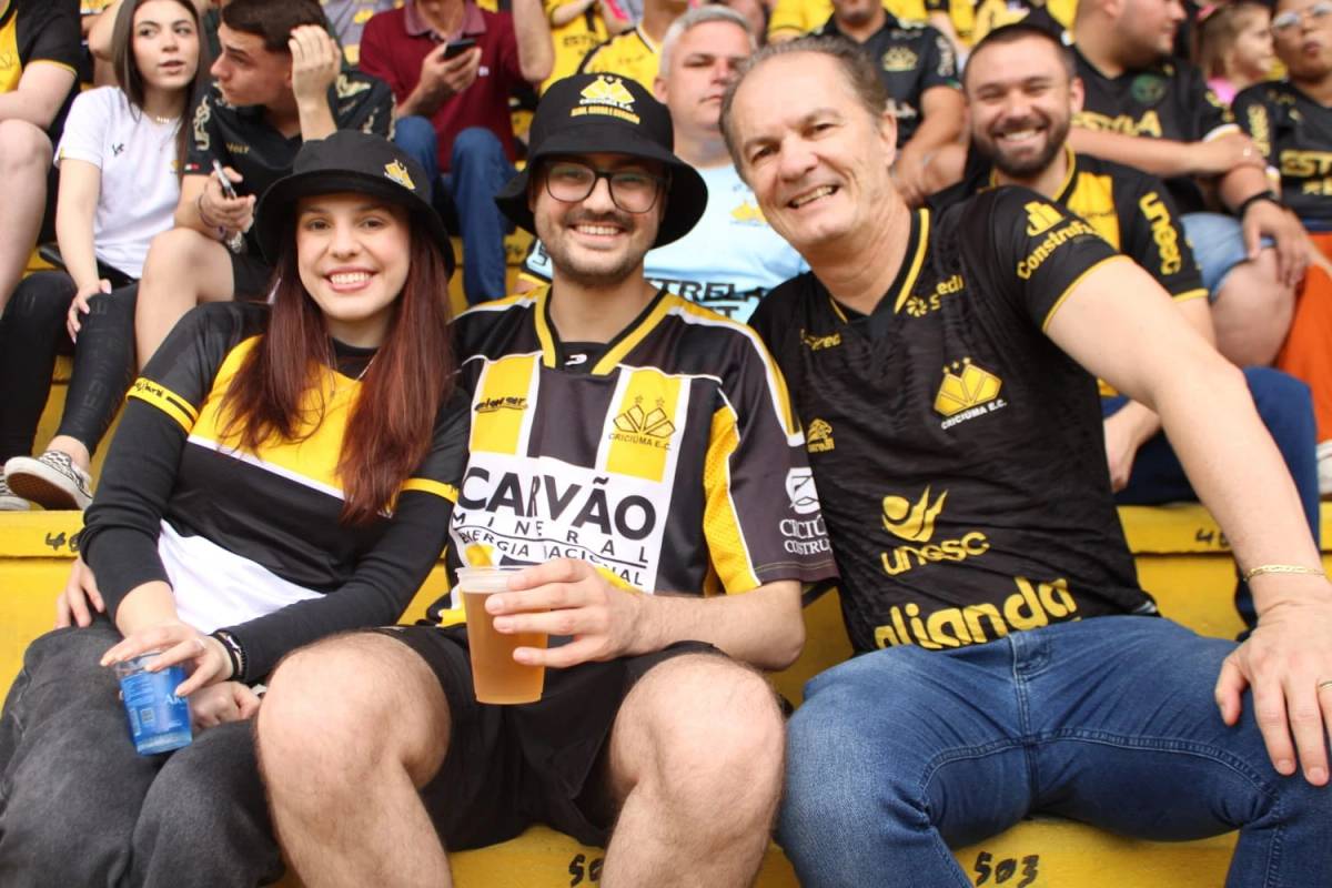 Mais de 10 mil torcedores festejam vitória do Tigre contra o CRB — foto 2