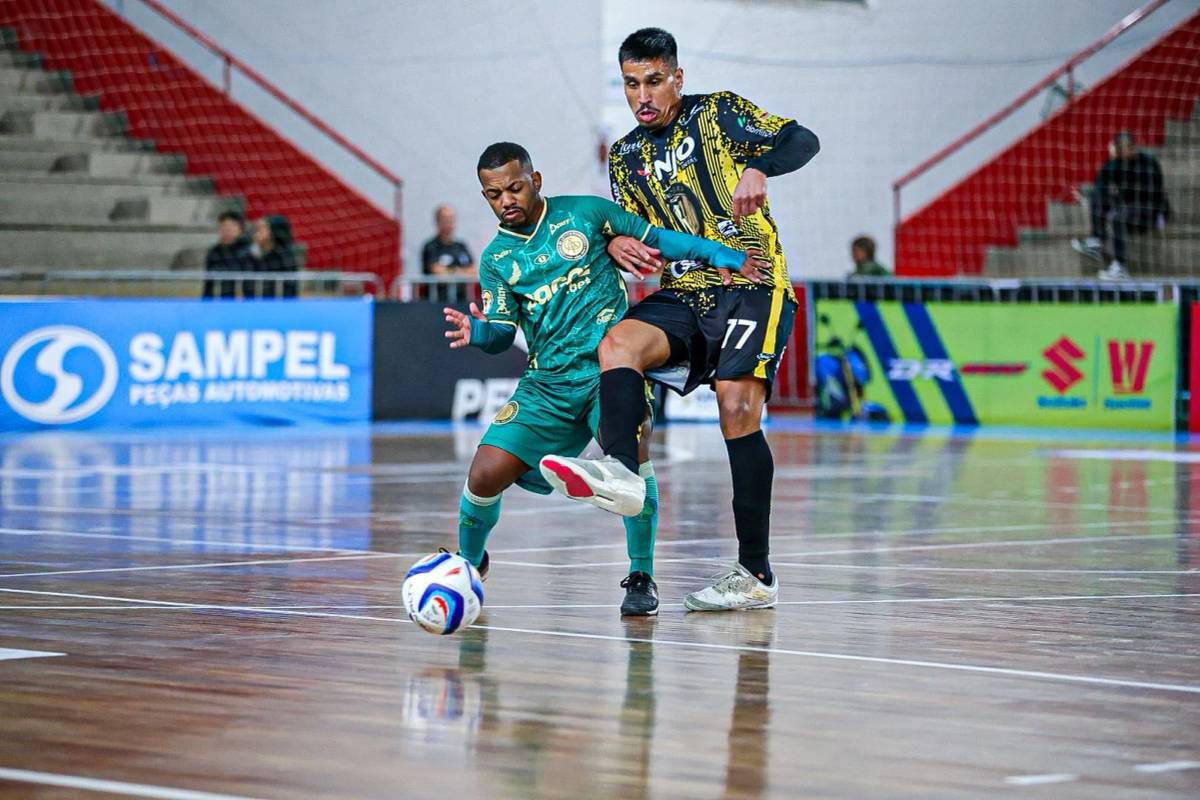 Fotos: Criciúma Futsal abre vantagem nas oitavas de final do Campeonato Brasileiro — foto 7