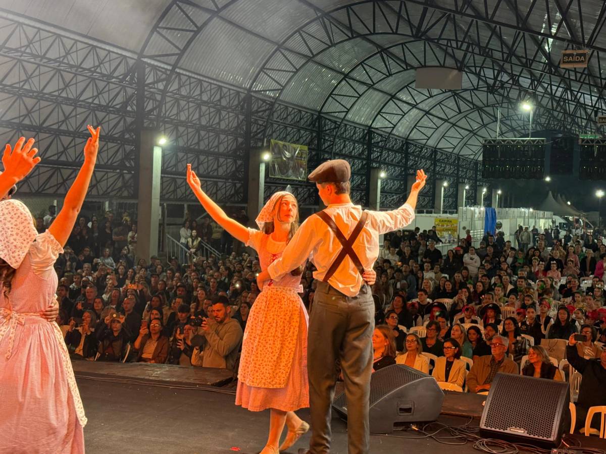 Cocalfest emociona público no segundo dia do Festival de Dança — foto 1