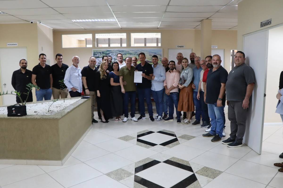 Forquilhinha ficará sob gestão do vice-prefeito nos próximos dias — foto 3