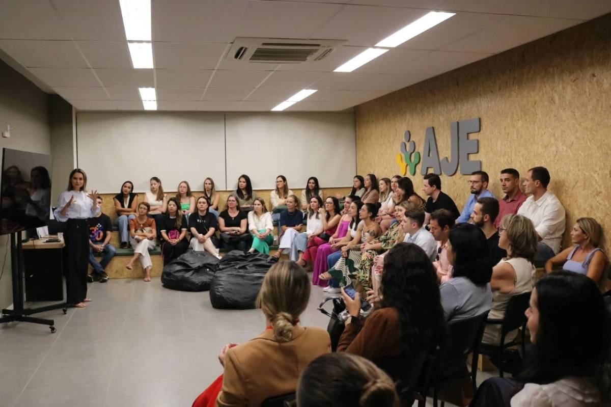 AJE Criciúma celebra 30 anos com evento especial na Acic — foto 2