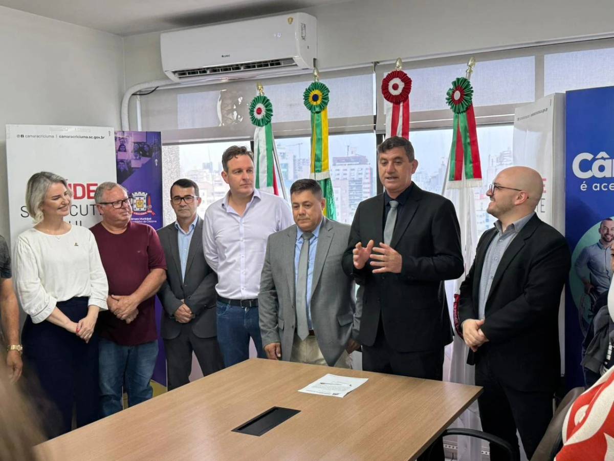 Toninho da Figueira assume cadeira na Câmara de Criciúma — foto 2