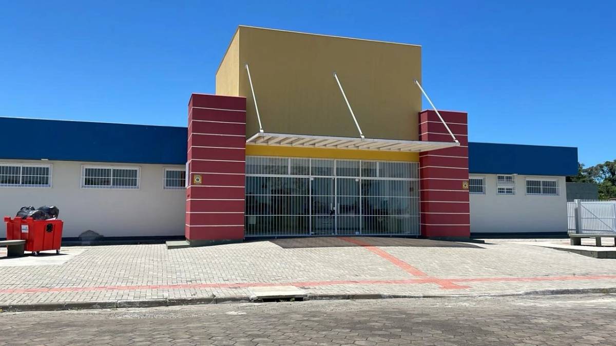Vereador cobra informações sobre atraso em nova unidade de saúde; espera passa de oito meses — foto 1