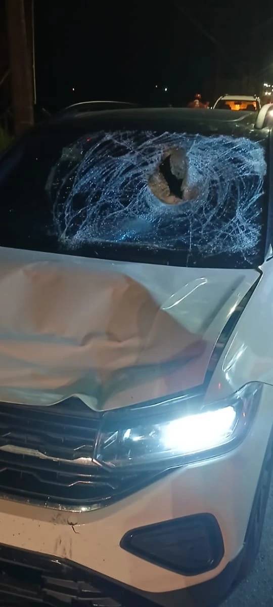 Adolescente morre após ser atropelado por carro na BR-101 — foto 1