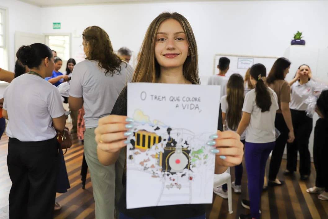Estudantes são premiados em concurso artístico de Criciúma — foto 1