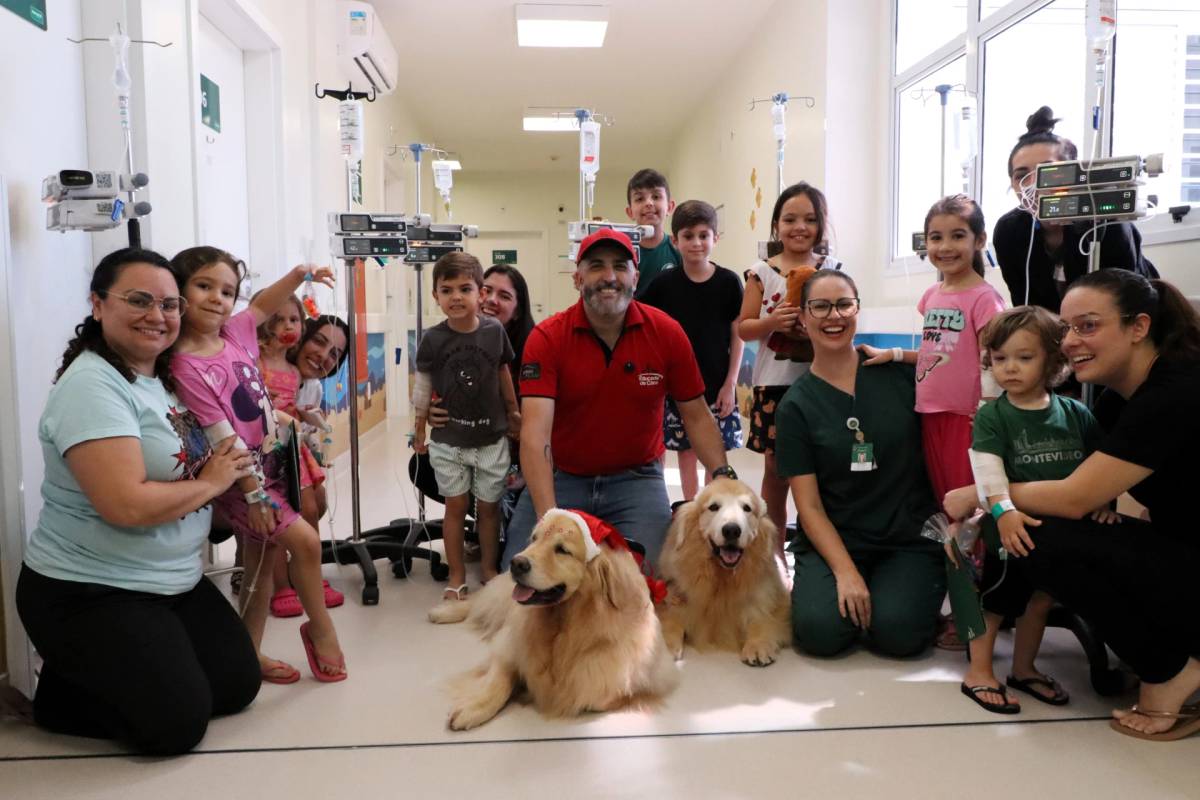 Pet Terapia transforma o dia de crianças internadas em hospital de Criciúma — foto 1