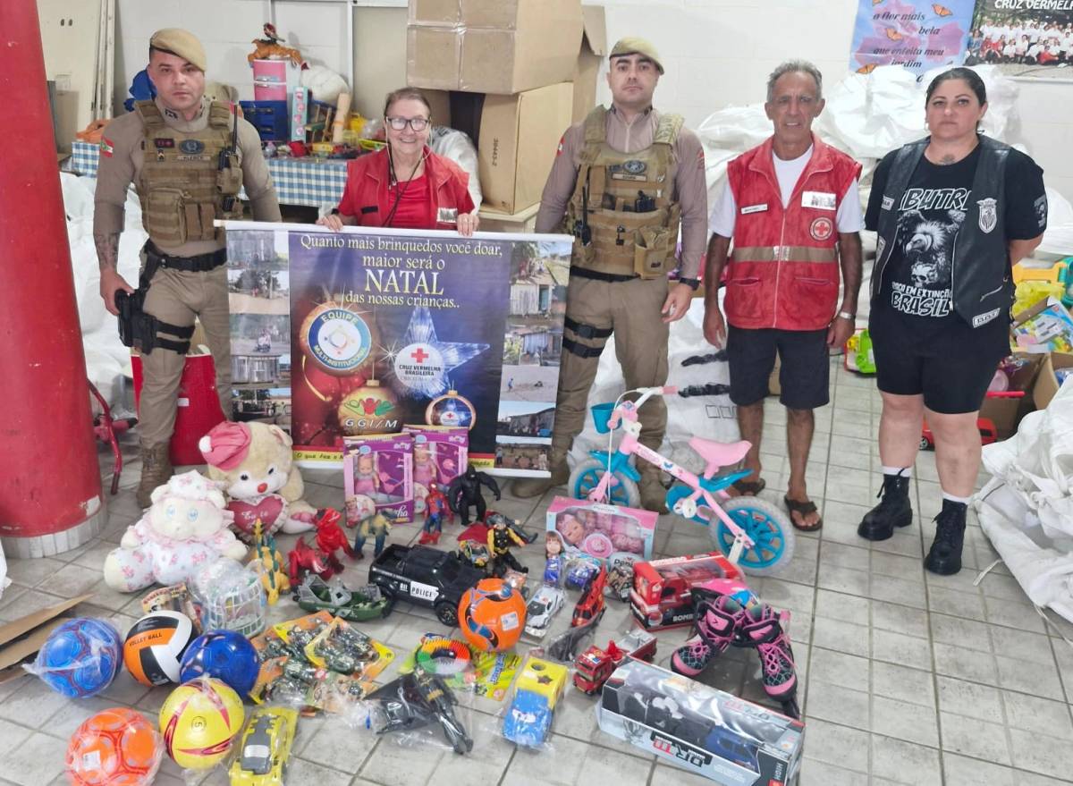 Campanha Natal Solidário presenteia mais de 5 mil crianças em 2025 — foto 83