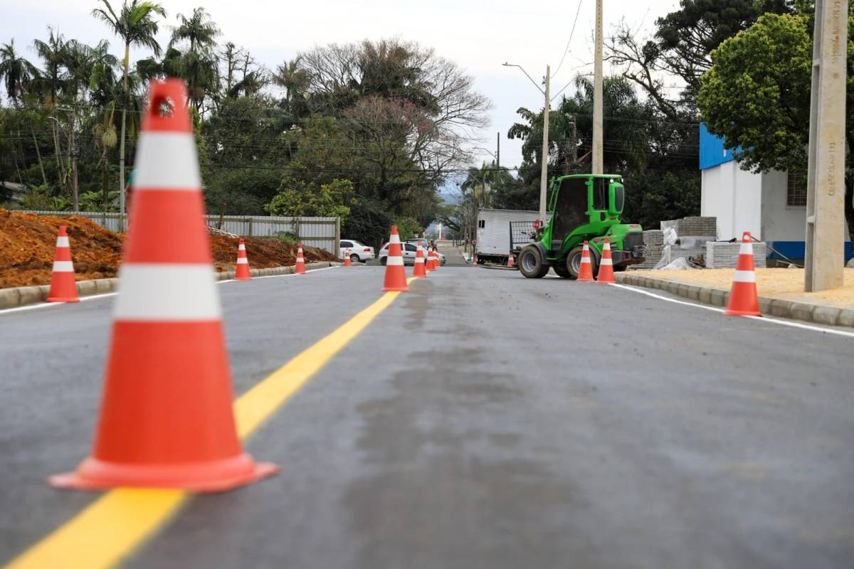 ‘Criciúma, Quem Ama Cuida’ atende mais de 45 bairros em 2025 — foto 1