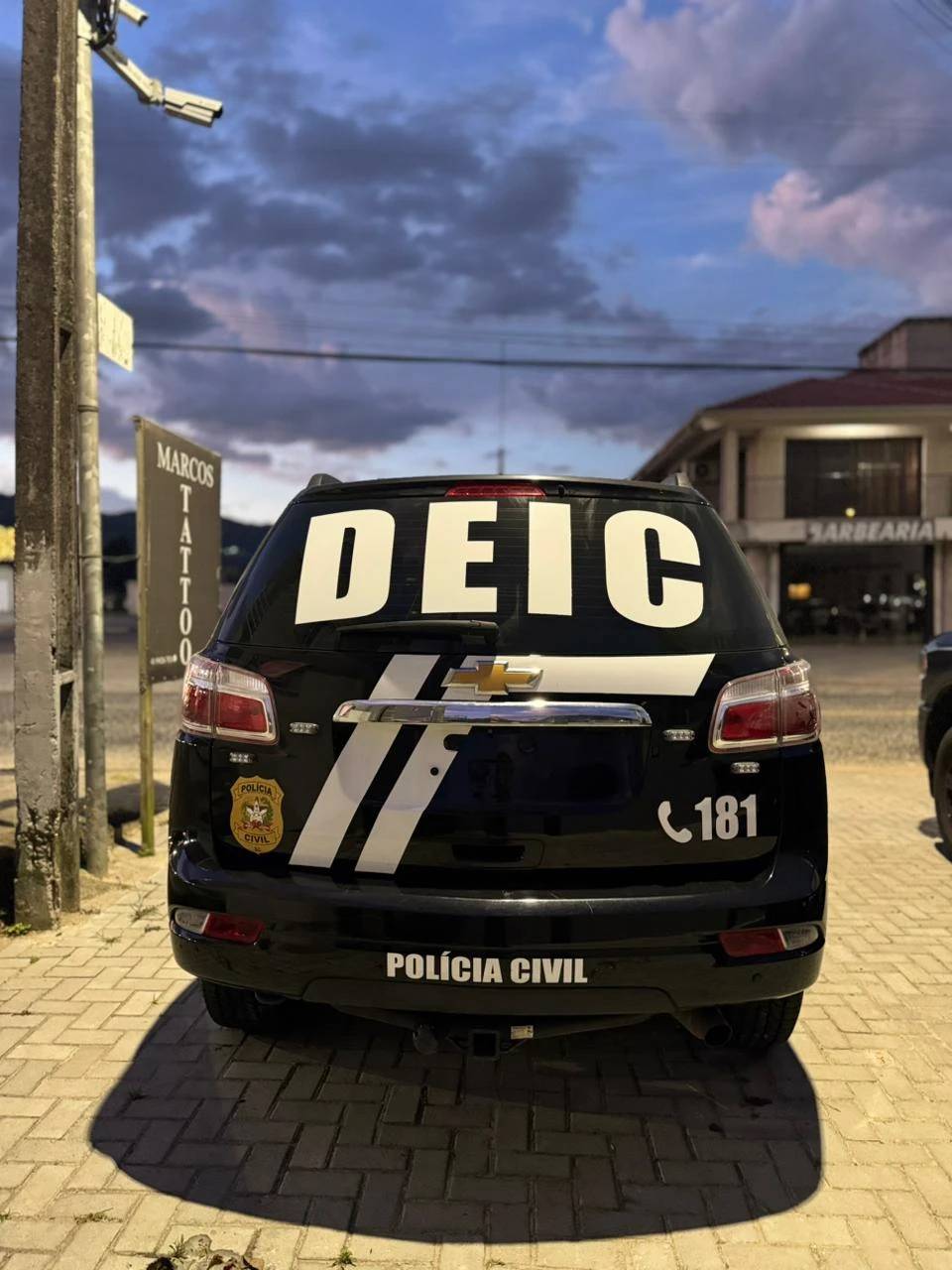 Vídeo: prefeito de Garopaba é preso durante operação da Polícia Civil — foto 1