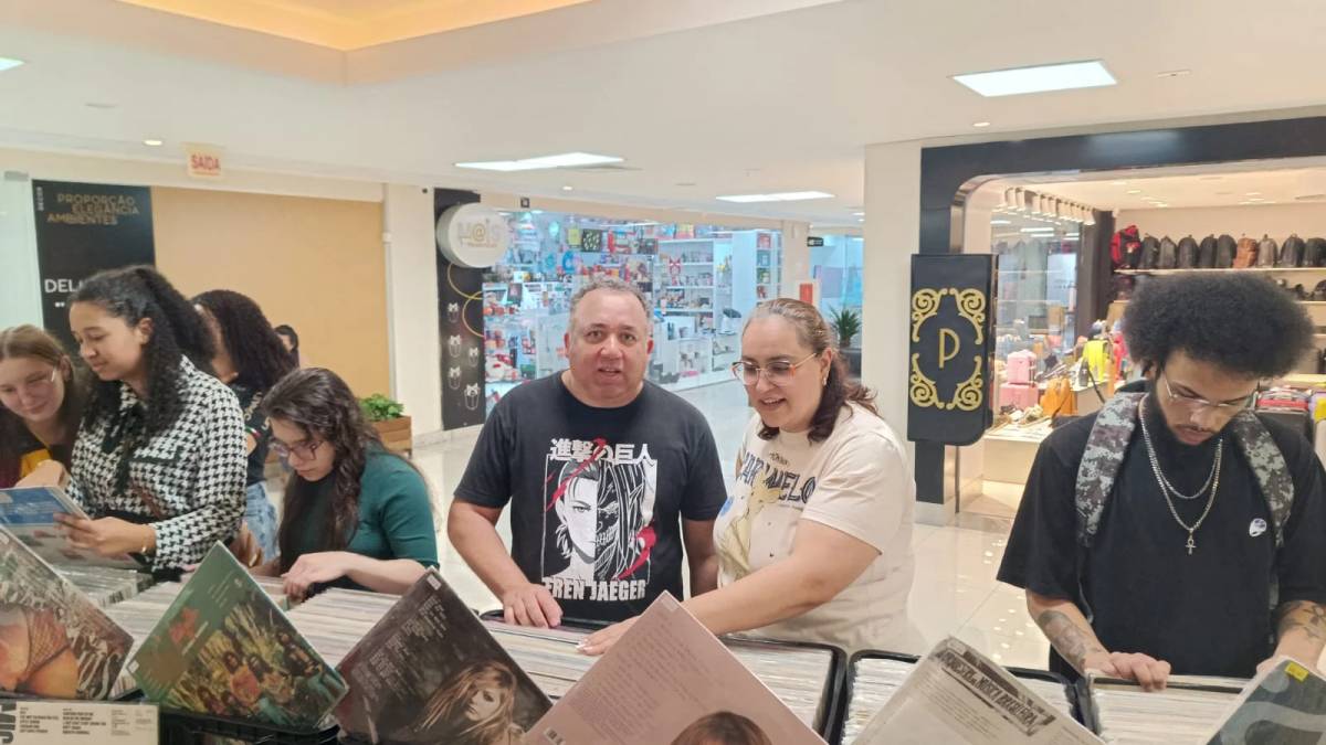 Feira de Vinil reúne colecionadores em Criciúma neste sábado — foto 1