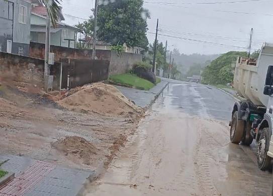 Cocal do Sul reforça limpeza de bocas de lobo após volume expressivo de chuva — foto 3
