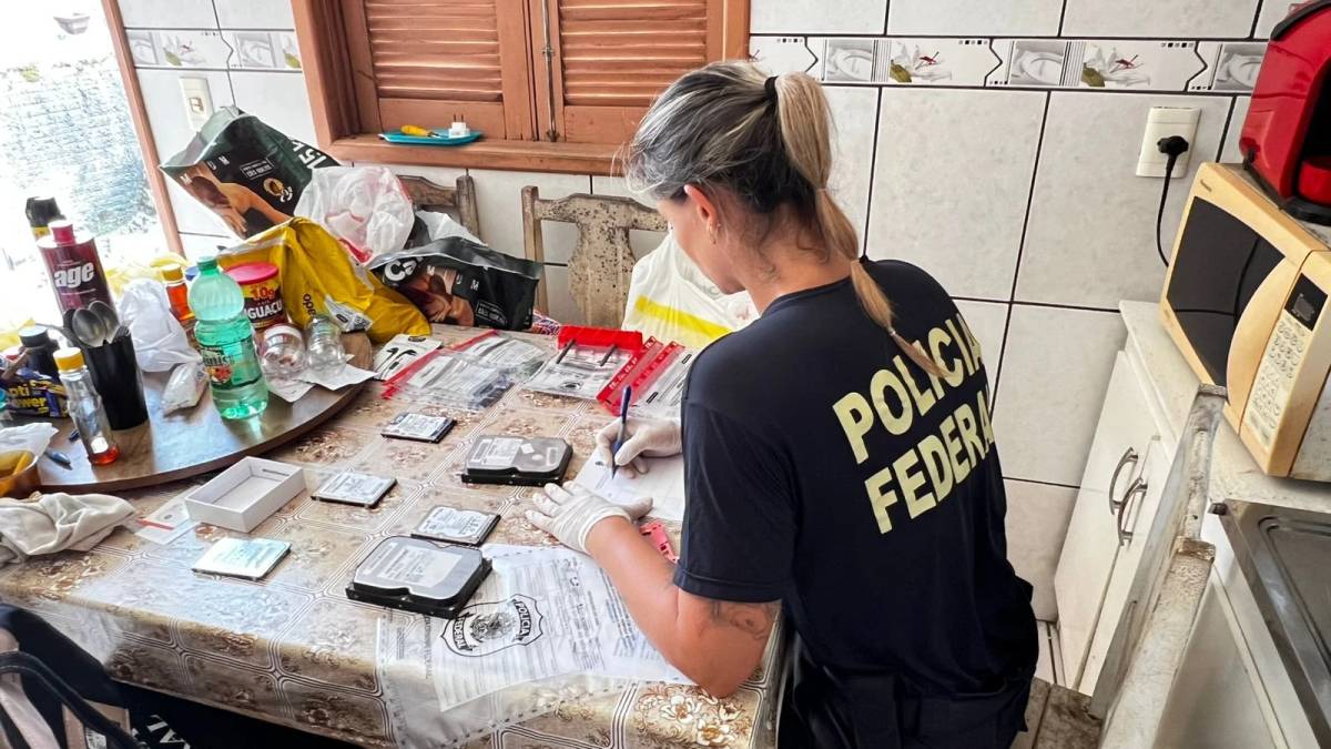 Criciúma: suspeito de compartilhar material de abuso sexual infantil é preso pela PF — foto 2
