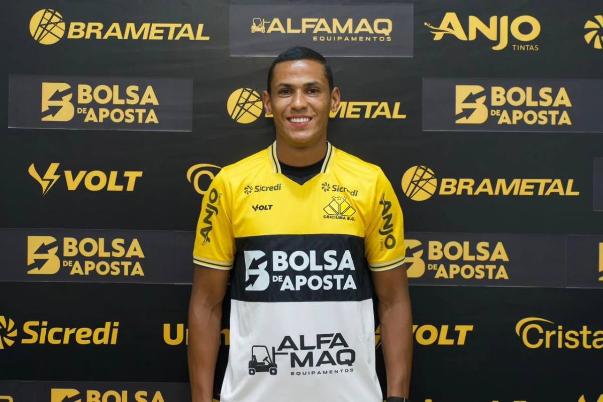 Com experiência na bagagem, Bruno Alves veste a camisa do Criciúma — foto 1