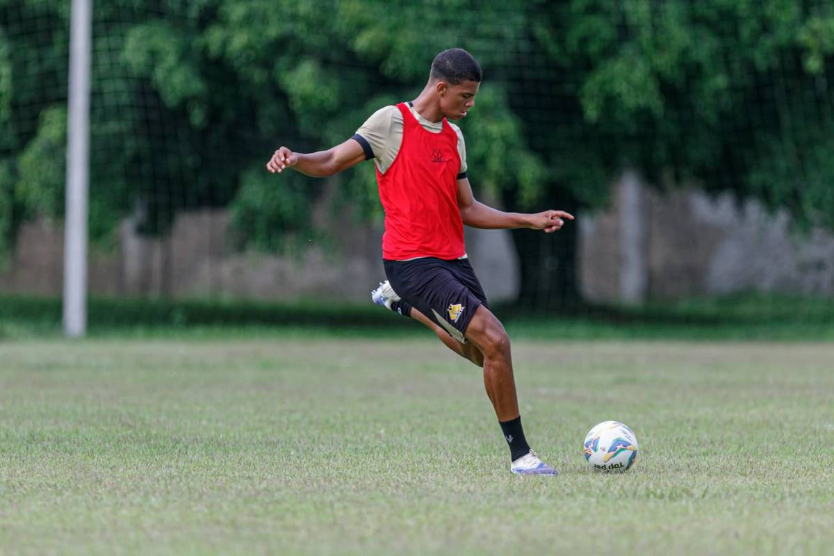 Base carvoeira estreia na Série A do Campeonato Brasileiro — foto 1